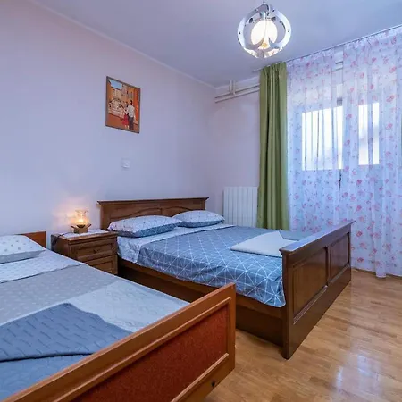 Apartament Jordan Kaštelir